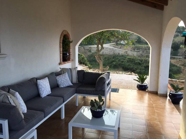 Casa rural para 10 personas, con Balcón y Terraza además de Jardín y Piscina en Benimeli