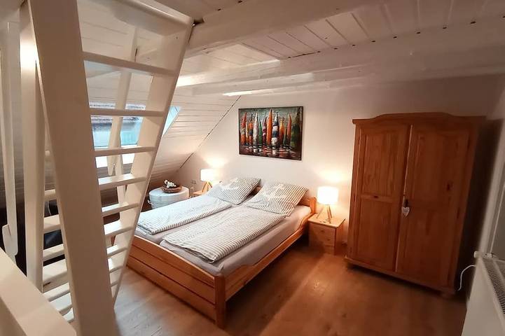 Ferienhaus für 5 Personen, mit Terrasse und Garten in Weener - 2