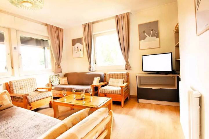 Chalet pour 6 personnes, avec balcon dans La Norma