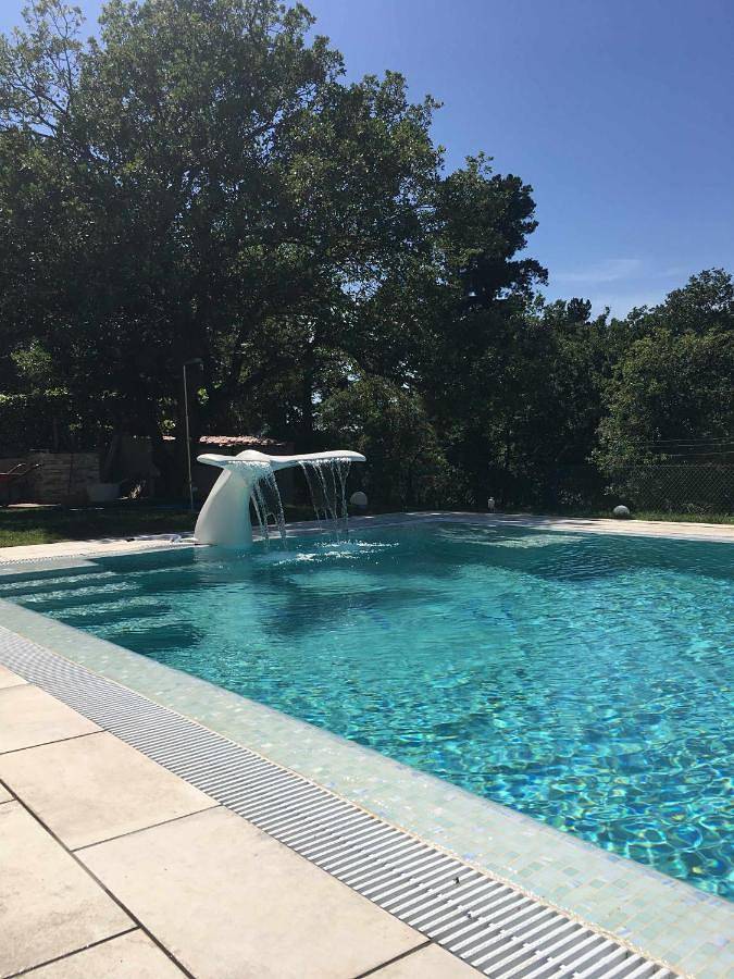 Casa de vacaciones para 14 personas, con jardín además de piscina y vistas, Se admiten mascotas - 1