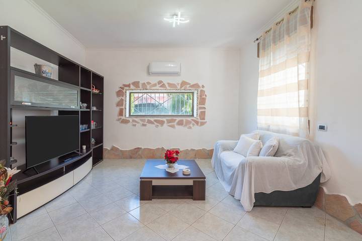 Ferienhaus für 6 Personen, mit Garten und Whirlpool, kinderfreundlich in Syrakus - 4