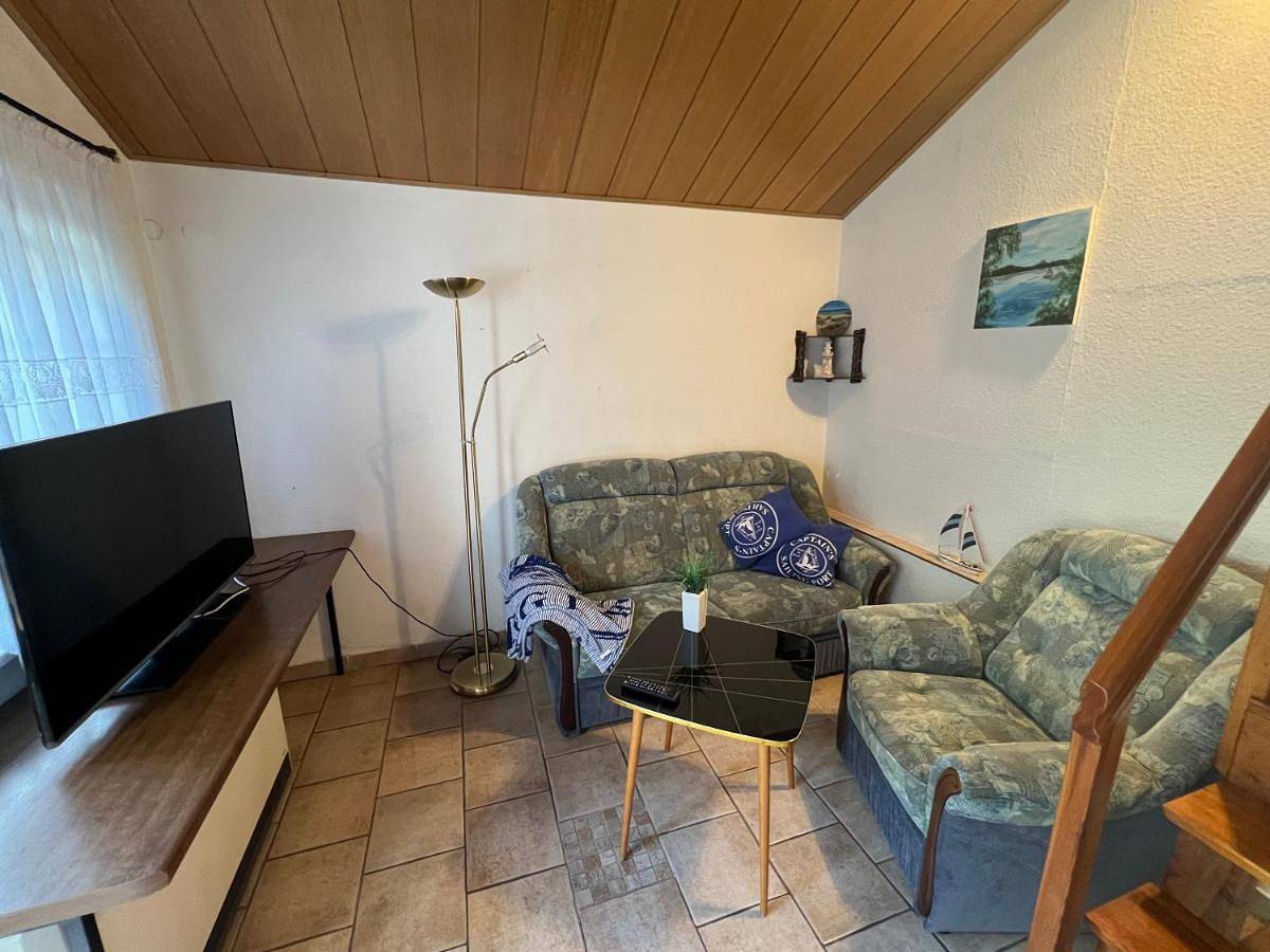 Ganze Wohnung, Standard Apartment in Niemtsch, Senftenberg