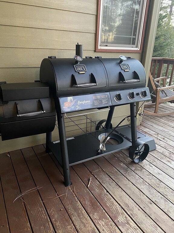 Lakefront cabin with private boat launch, with boat slip !! in Bass Lake