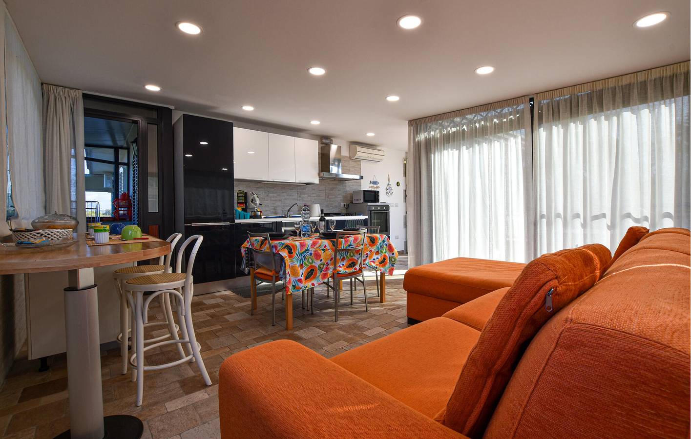 Apartment mit Bergblick, WLAN, Garage und TV – Mascali in Fondachello, Catania Provinz