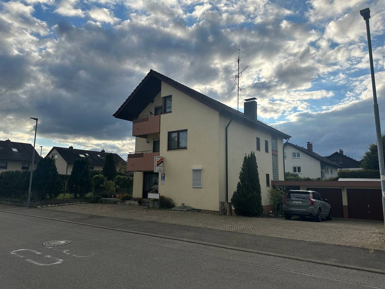 Ganze Wohnung, Ferienwohnung 'Hannelore' mit Gemeinschaftsgarten, Balkon und Wi-Fi in Markelfingen, Radolfzell am Bodensee
