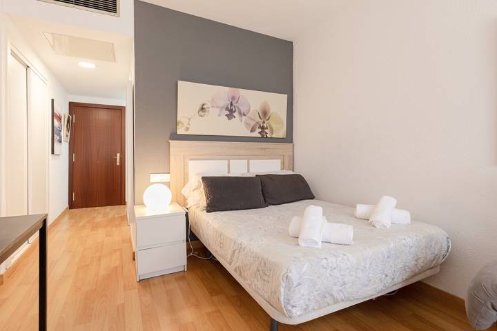 Apartamento entero, Apartamento 'Chick' con Wi-Fi y aire acondicionado in Central Seville, Sevilla