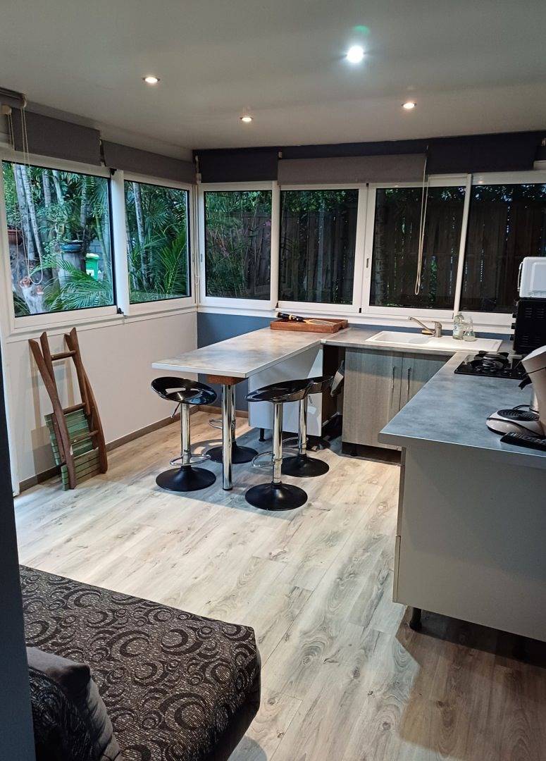 Bungalow "Les Colombes", 2 étoiles, 2 à 4 personnes in L'Étang-Salé, Île de la Réunion