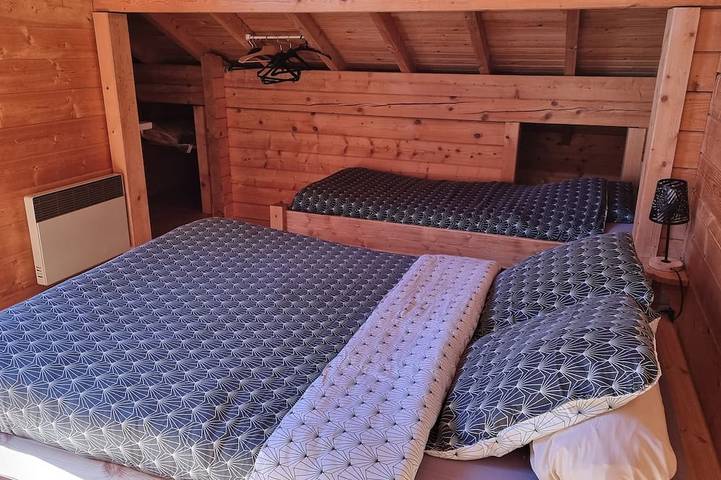 Gîte pour 10 personnes, avec jardin et balcon, animaux acceptés à Praz de Lys - 2
