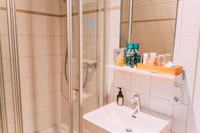 Ferienwohnung für 6 Personen, mit Balkon und Terrasse sowie Garten und Ausblick in Stockach