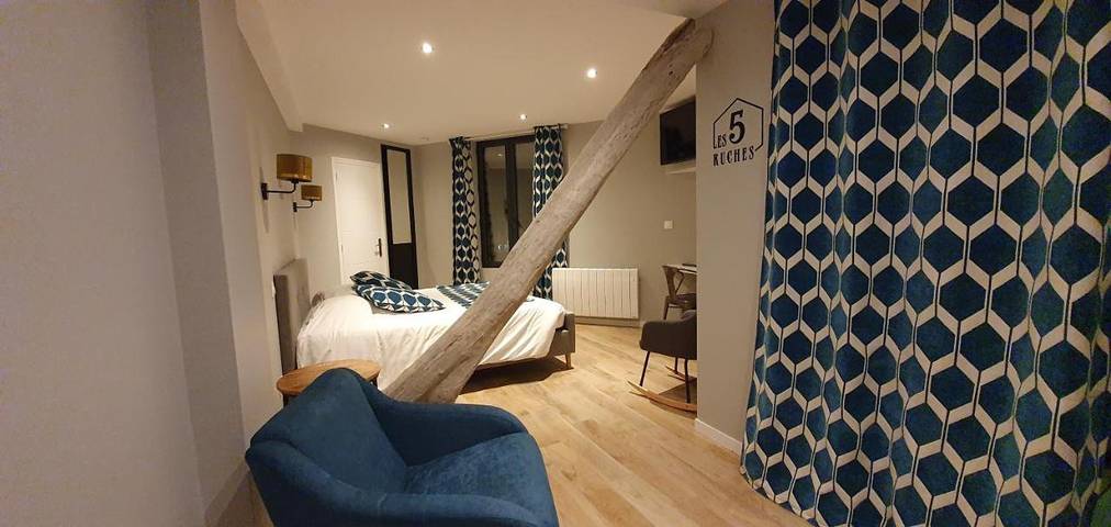 Hôtel pour 2 personnes, avec terrasse dans Office De Tourisme De Courseulles Sur Mer - 4