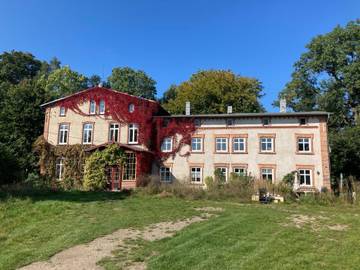 Ferienwohnung für 4 Personen, mit Terrasse und Garten in Lalendorf