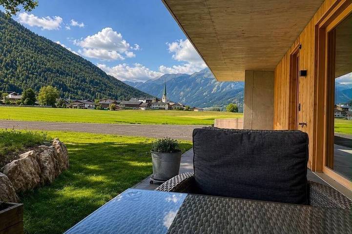 Ferienwohnung für 4 Personen, mit Terrasse und Garten