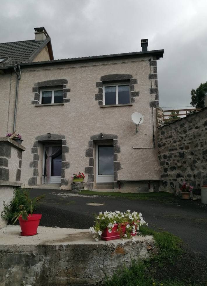 Gîte pour 4 personnes, avec terrasse