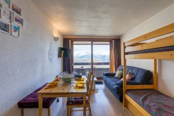 Gîte pour 4 personnes, avec balcon dans Le Corbier