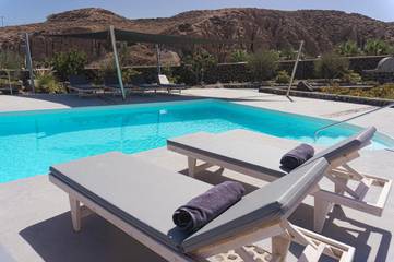 Ferienhaus für 5 Personen, mit Garten und Ausblick sowie Pool auf Santorin