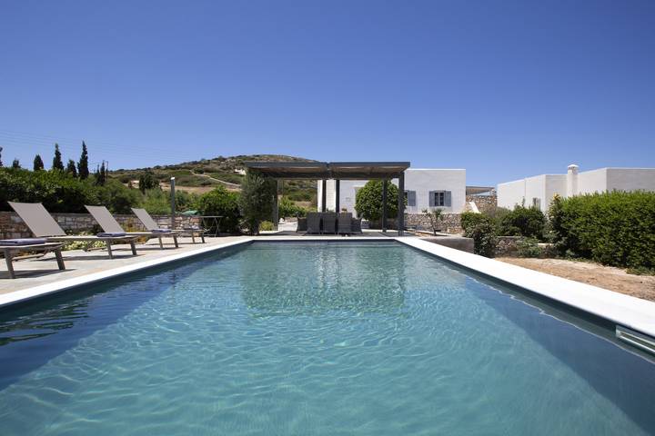 Villa pour 8 personnes, avec jardin dans Paros - 2