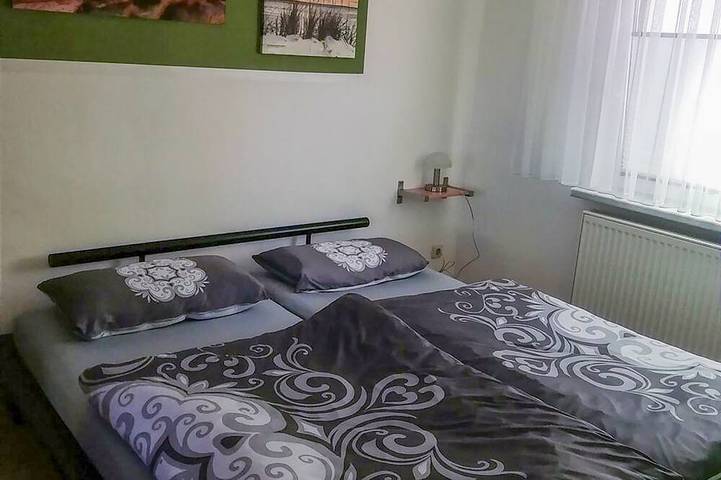 Bungalow für 2 Personen, mit Terrasse und Garten in Ribnitz-Damgarten - 2