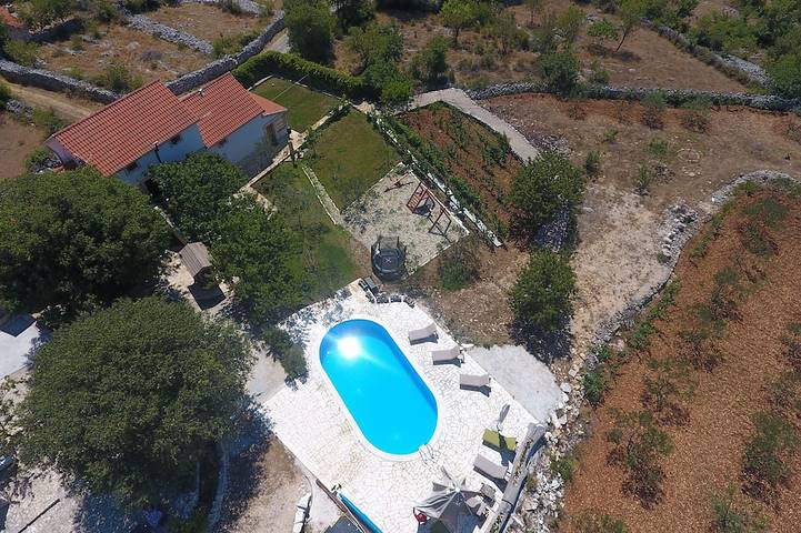 Ferienhaus für 14 Personen, mit Garten in Split-Dalmatien