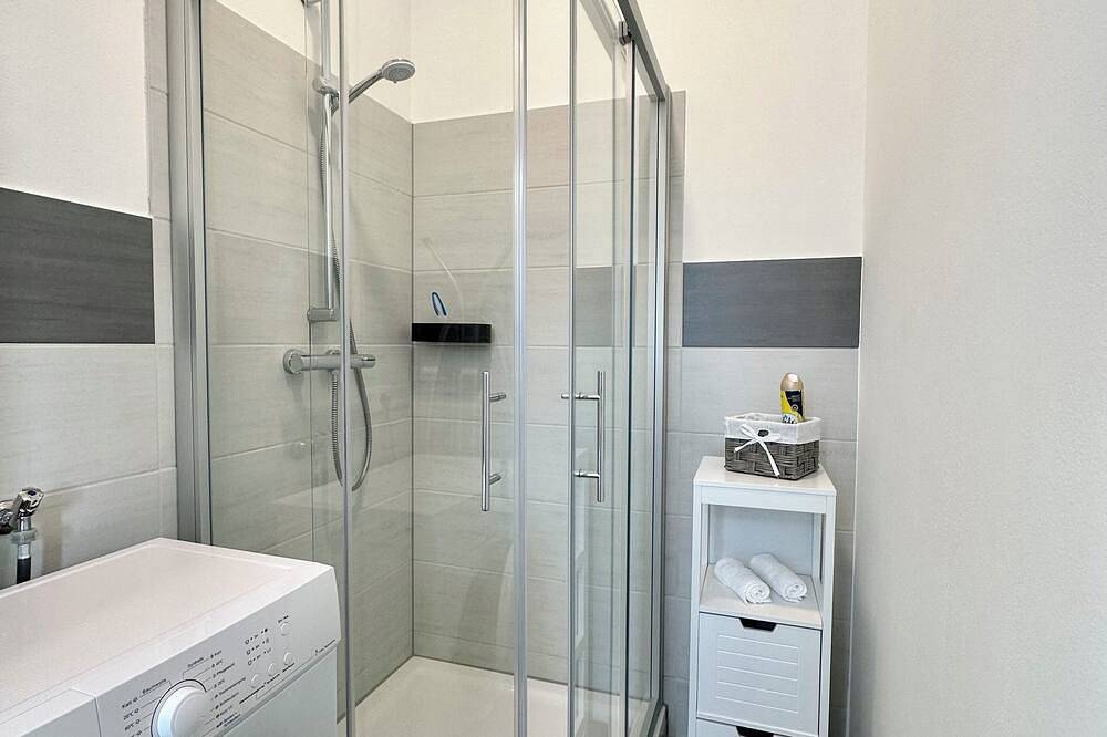 Ganze Wohnung, Ferienwohnung ※Frieda※ m. Parkplatz+Wallbox,Balkon,Küche,Wm in Ballenstedt, Harzvorland