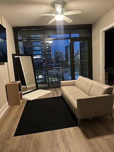 Apartamento de vacaciones para 3 personas, con vistas además de piscina y balcón - 1