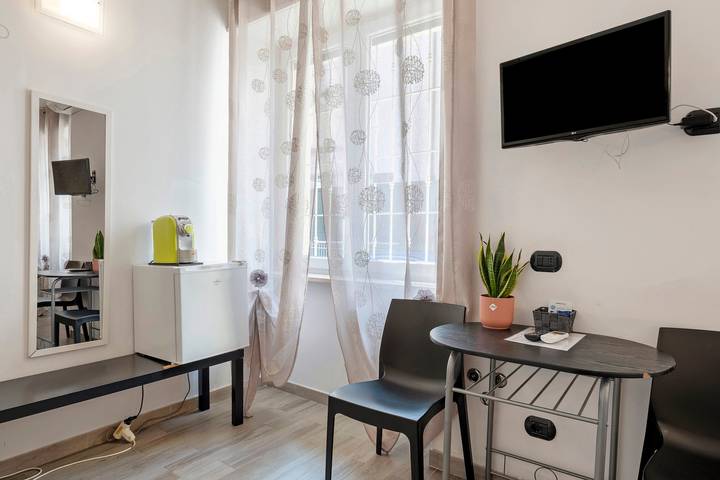 Habitación Comfort en Guest House in Verona, Montañas Garda