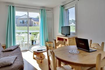 Maison de vacances pour 6 personnes, avec balcon et piscine en Corrèze