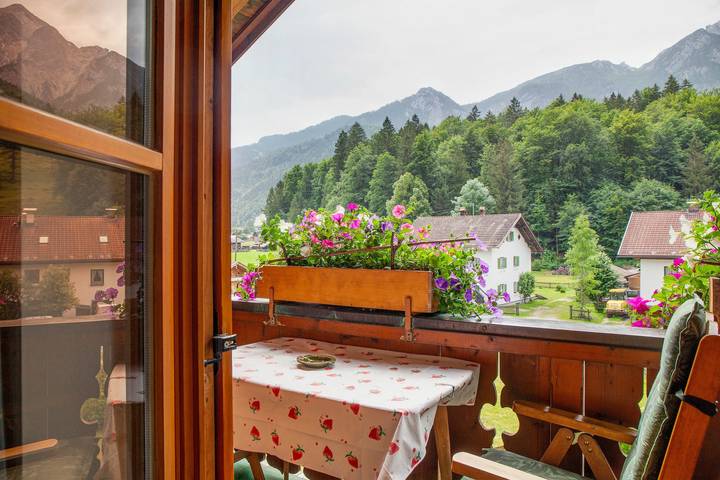 Ferienwohnung für 2 Personen, mit Balkon am Eibsee - 4