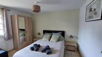 Location De Vacances pour 5 Personnes dans Saint-Pardoux-l'Ortigier, Région de Brive-la-Gaillarde, Photo 3