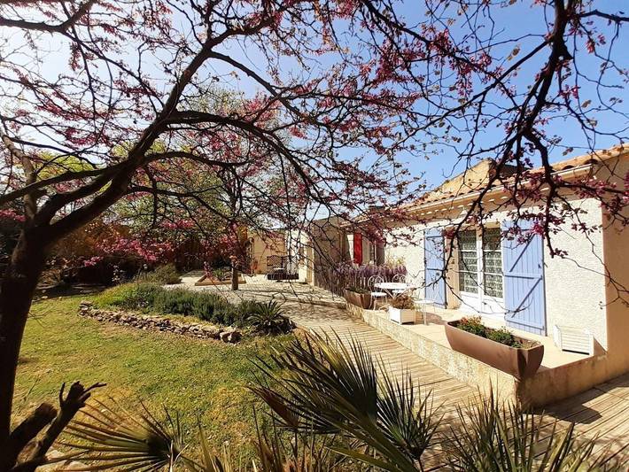 Hôtel pour 2 personnes, avec Terrasse ainsi que Jardin et Vue
