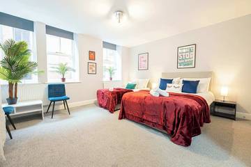 Glamping for 9 People in Manchester, Greater Manchester, Photo 2