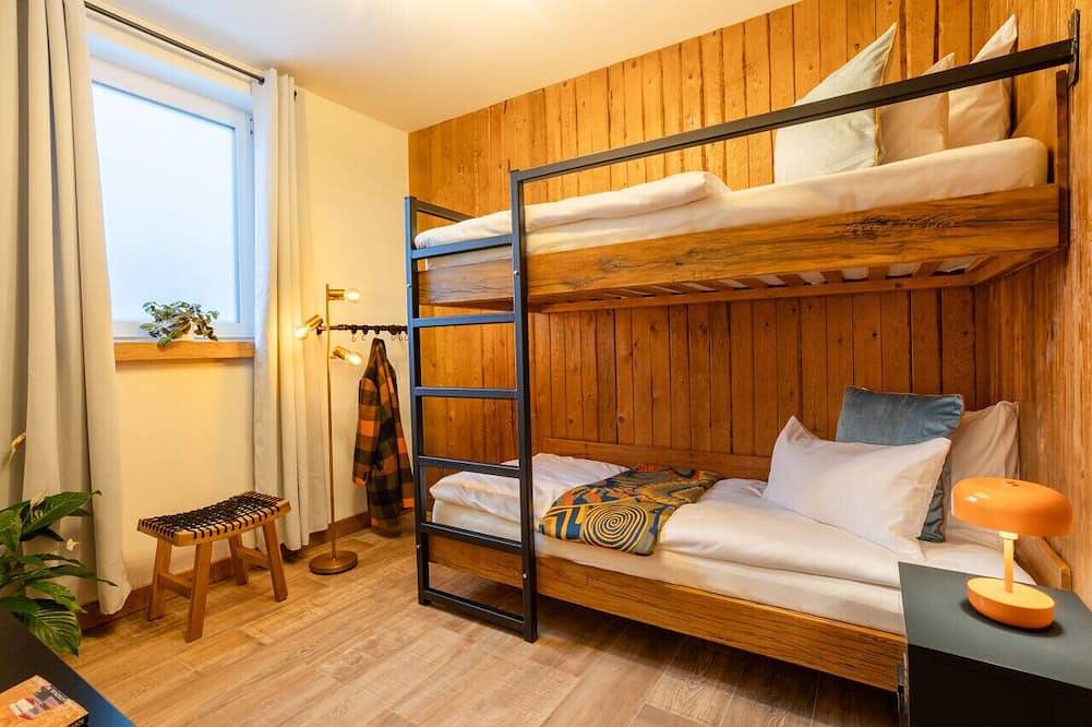 Industrial Loft w/ Whirlpool, Sauna, Terrace in Hohenfels-Essingen, Vulkaneifel