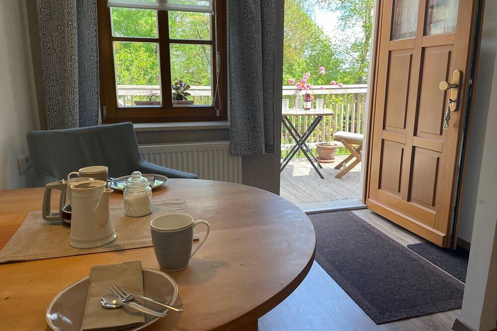 Ganze Wohnung, Gemütliches Ferienappartement (23qm groß) im Bauernhaus mit Wohlfühlambiente in Berg (Oberfranken), Landkreis Hof