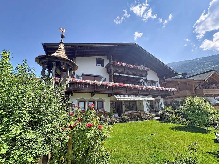 Ferienwohnung für 4 Personen, mit Terrasse und Ausblick sowie Garten - 1