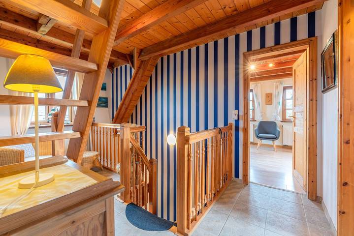 Ferienwohnung für 5 Personen, mit Ausblick und Terrasse in Wrixum - 3