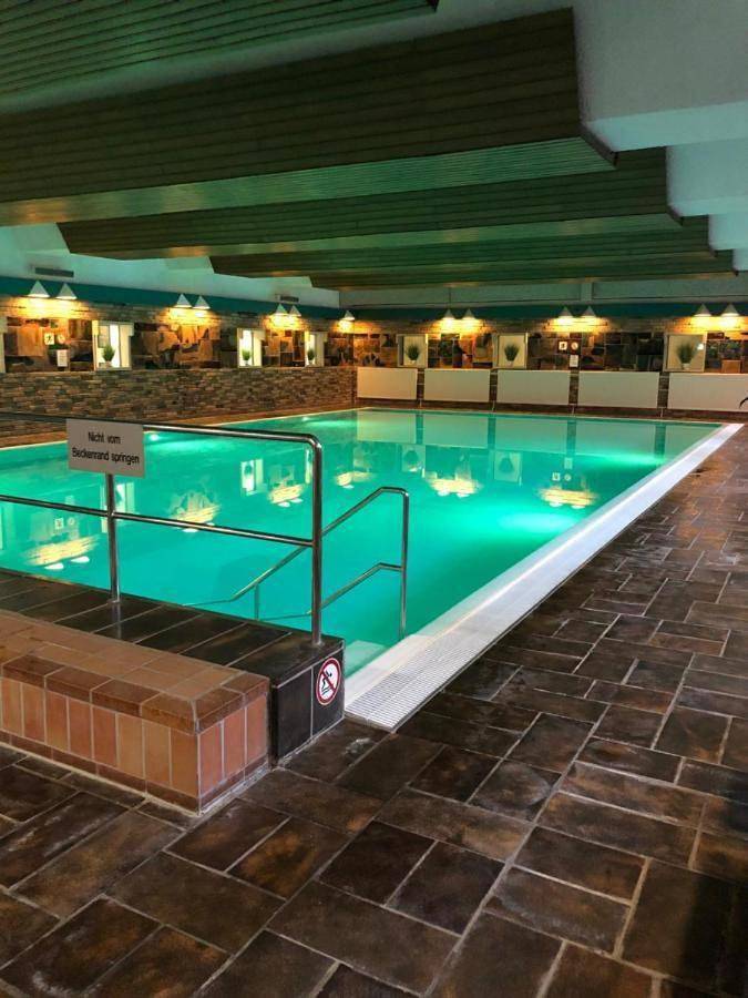 Ferienwohnung für 5 Personen, mit Balkon und Terrasse sowie Garten und Pool