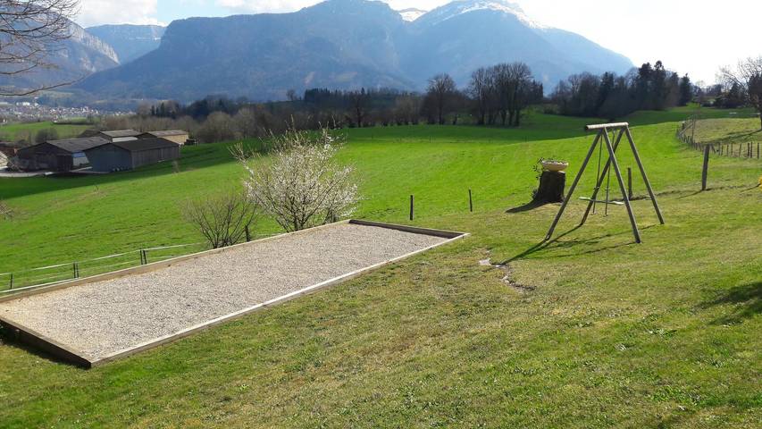 Gîte pour 4 personnes, avec jardin à Miribel-les-Échelles - 4