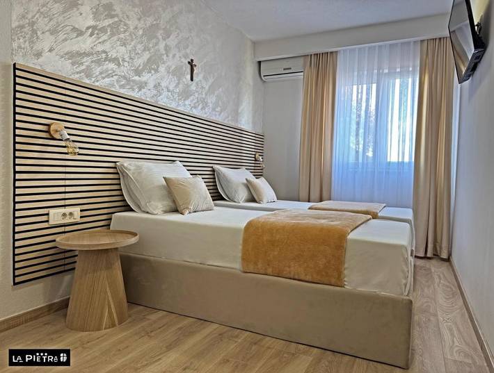 Maison d’hôte pour 3 personnes, avec terrasse ainsi que vue et jardin dans Međugorje - 2