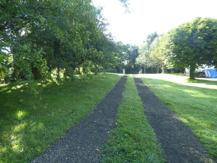 Location de vacances pour 4 personnes, avec terrasse et jardin à Bégard - 2
