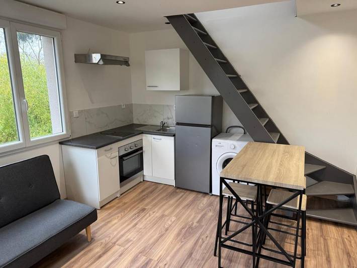 Gîte pour 3 personnes, avec jardin à Villeneuve-le-Roi - 2