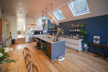 Casa Vacanza per 10 Persone in Brent, Londra, Foto 1