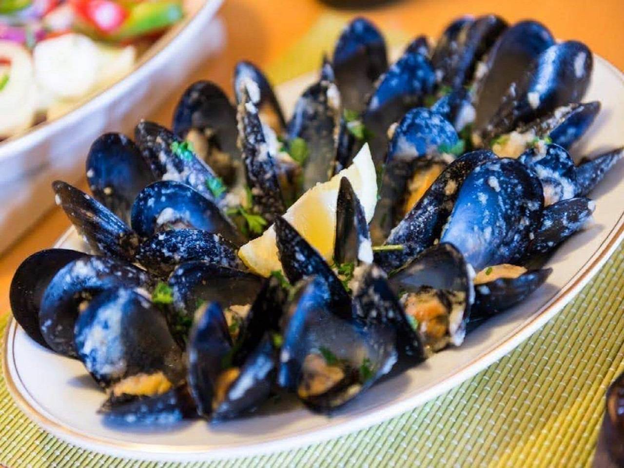 Ganze Wohnung, Apartment Nina & Kate - Comfort One Bedroom Apartment with Terrace and Sea View in Ston, Dubrovnik-Neretva