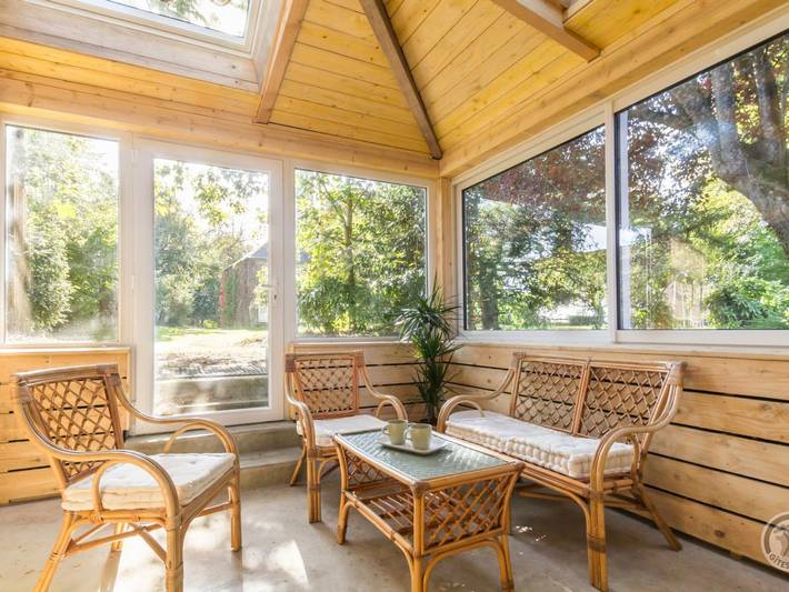 Gîte pour 7 personnes, avec terrasse et jardin