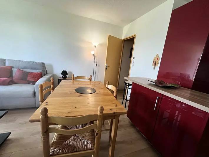 Ganze Wohnung, Ferienwohnung 6 Betten mit Garten und schönem Seeblick in Les Angles, Parc naturel régional des Pyrénées catalanes