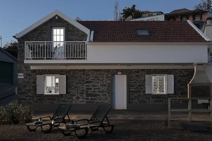 Ferienhaus für 4 Personen, mit Balkon und Garten - 1