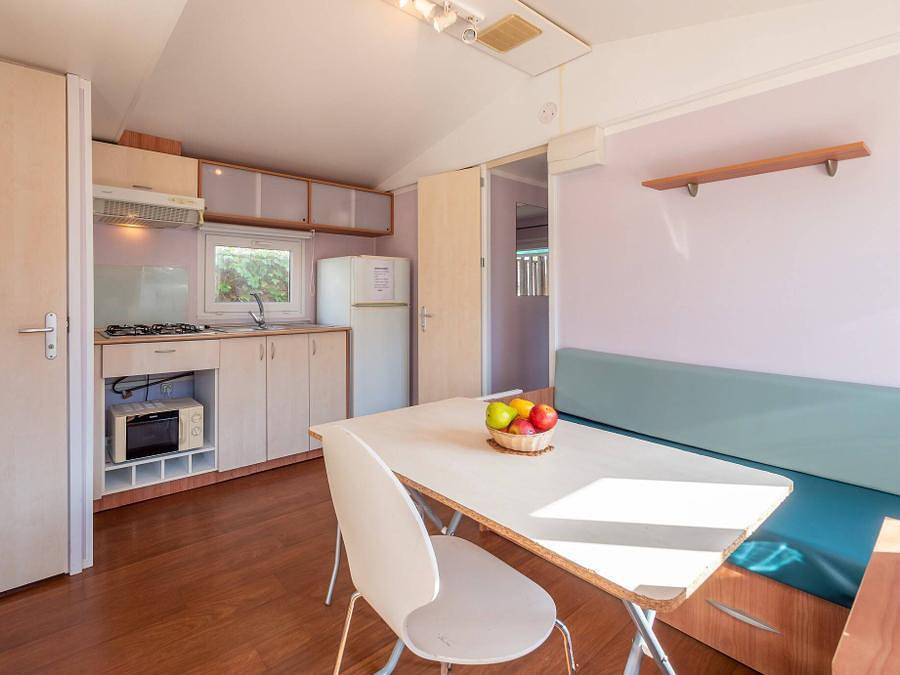 Camping Chateau de Fonrives - Bungalow 4 personen - Stacaravan | Klassiek | 2 Slaapkamers | 4 Pers. | Single terras in Villeneuve-sur-Lot en omgeving
