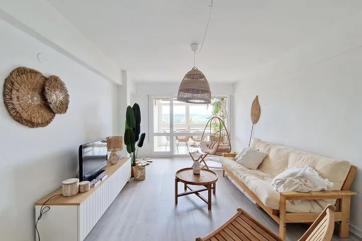Apartamento de vacaciones para 5 personas, con piscina para niños y vistas además de balcón y piscina - 1