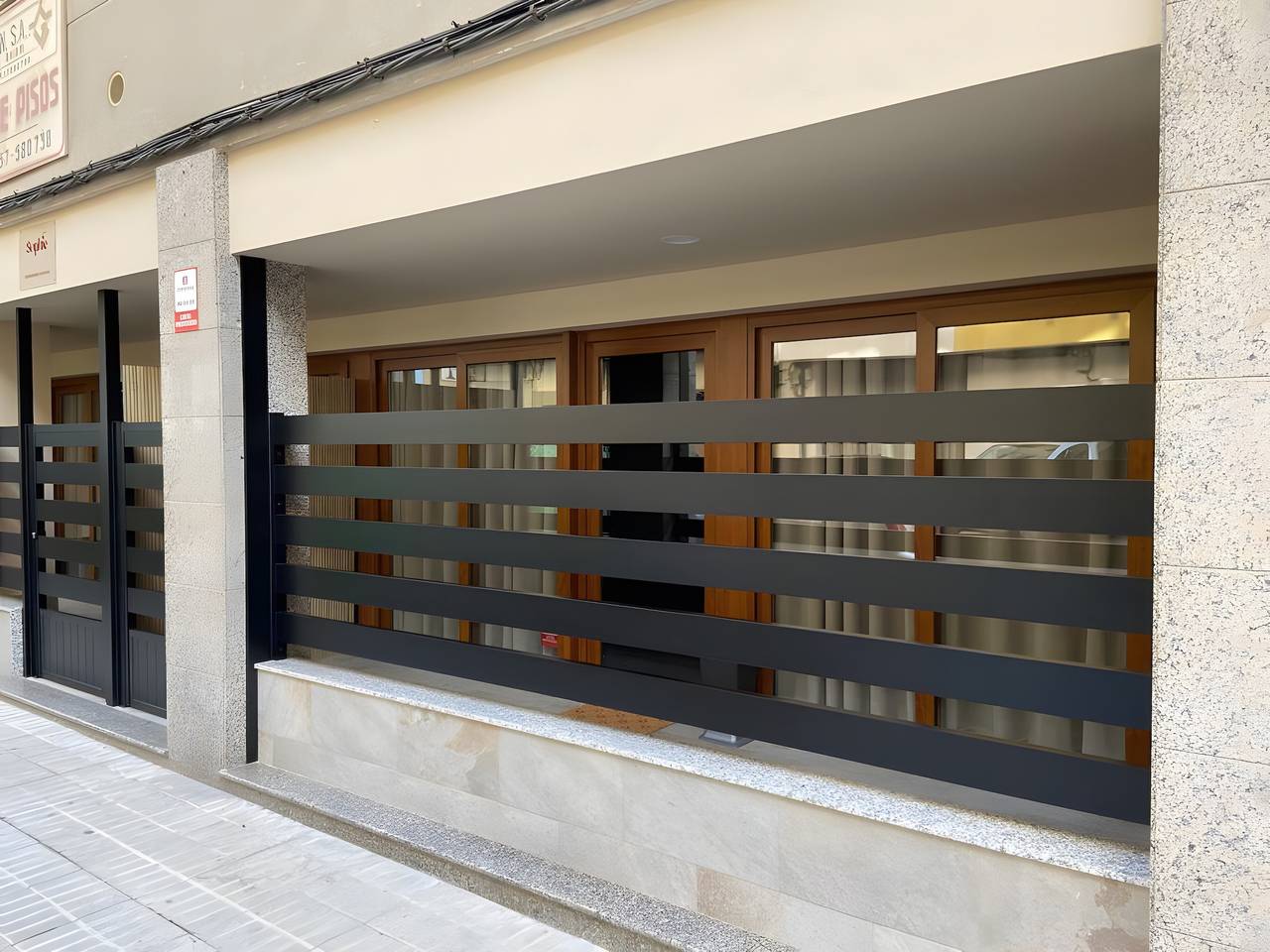 Entire studio, Sophie Apartments 'Loft' with private terrace and Wi-Fi in Burela, A Mariña Lucense