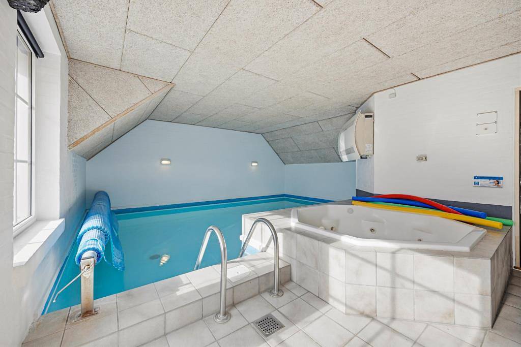 Holiday home for 10 people with pool and sauna in Jegum Ferieland in Jegum, Jegum Ferieland