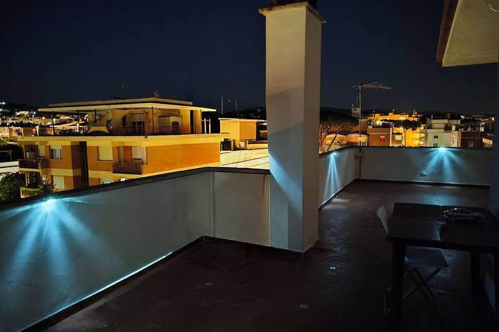 Apartamento de vacaciones para 4 personas, con balcón - 1