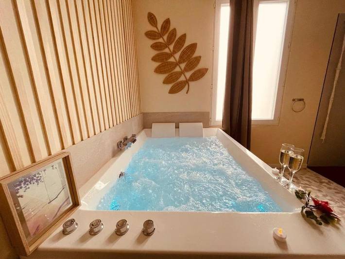 Appartement de vacances pour 2 personnes, avec jacuzzi, animaux acceptés